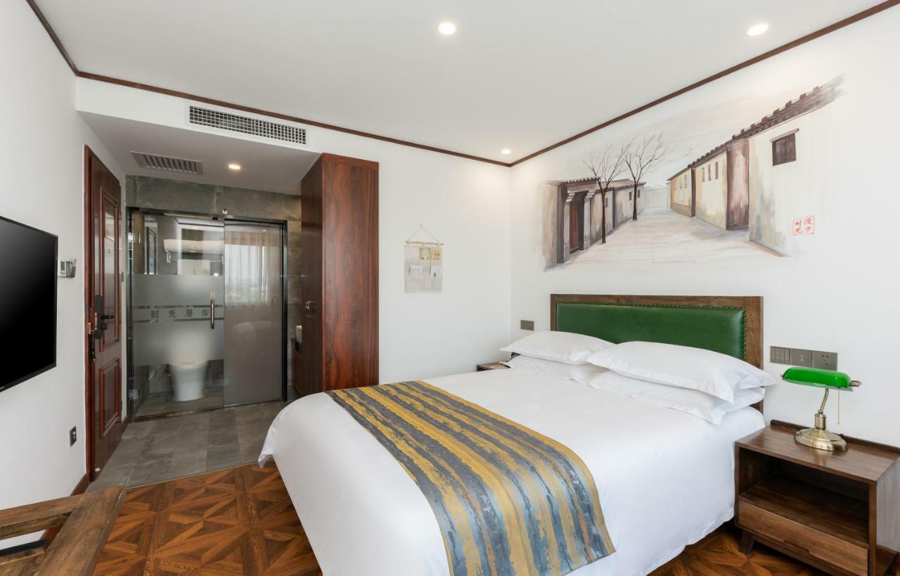 Nostalgia Hotel Near Prince Gong'S Mansion- Beihai Park, Tian'Anmen Square, Nanluoguxiang Hutong, Huguosi Hutong Snack Street, 5 Minutes Walk Away From Ping'Anli Subway Station, Free Ice Cream And Laundry Service,English Communication Well Πεκίνο Εξωτερικό φωτογραφία