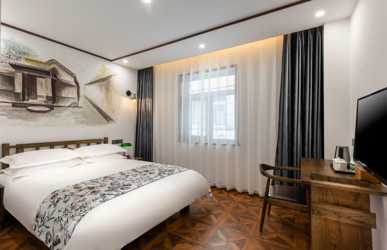 Nostalgia Hotel Near Prince Gong'S Mansion- Beihai Park, Tian'Anmen Square, Nanluoguxiang Hutong, Huguosi Hutong Snack Street, 5 Minutes Walk Away From Ping'Anli Subway Station, Free Ice Cream And Laundry Service,English Communication Well Πεκίνο Εξωτερικό φωτογραφία